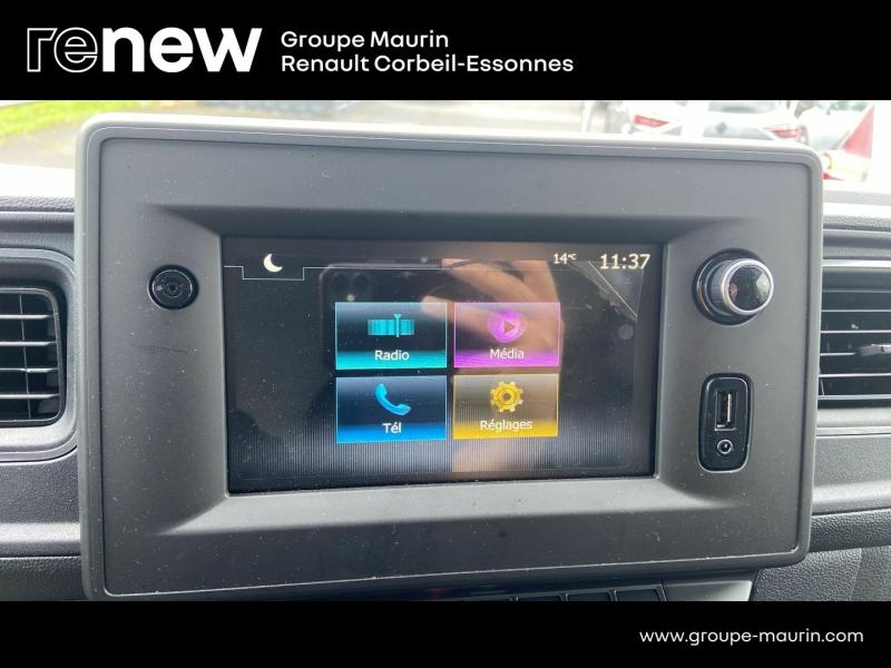 RENAULT Master Fg VUL d’occasion à vendre à CORBEIL-ESSONNES chez GRAND GARAGE FERAY SAE (Photo 10)