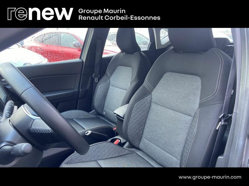 RENAULT Captur d’occasion à vendre à CORBEIL-ESSONNES chez GRAND GARAGE FERAY SAE (Photo 9)