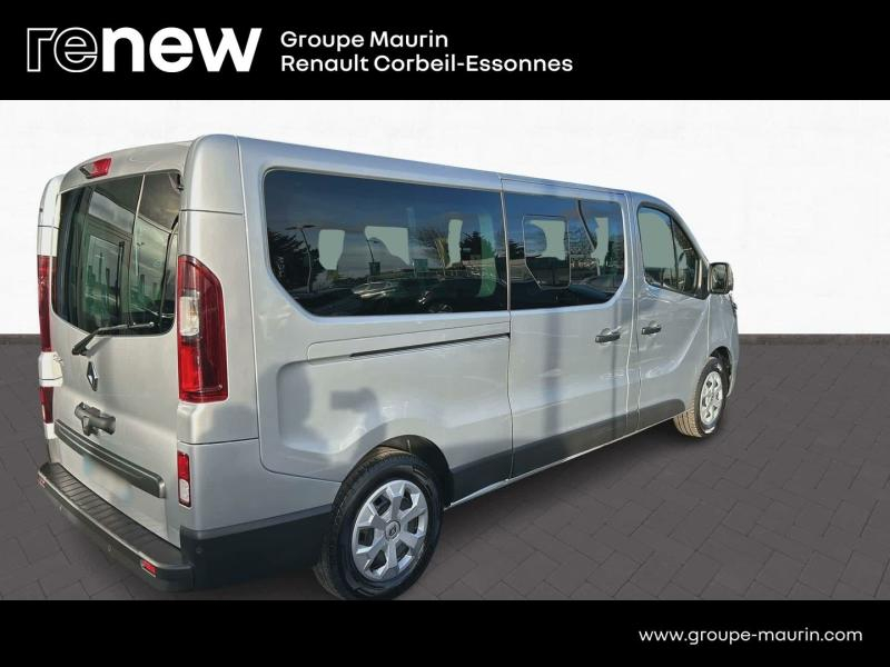 RENAULT Trafic Combi d’occasion à vendre à CORBEIL-ESSONNES chez GRAND GARAGE FERAY SAE (Photo 5)