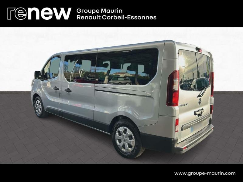 RENAULT Trafic Combi d’occasion à vendre à CORBEIL-ESSONNES chez GRAND GARAGE FERAY SAE (Photo 6)