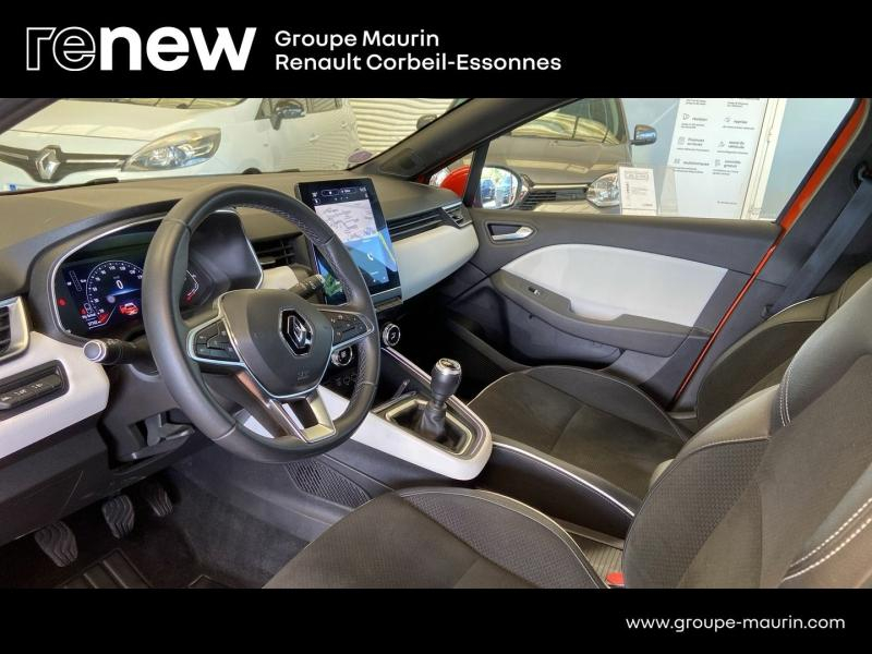 RENAULT Clio d’occasion à vendre à CORBEIL-ESSONNES chez GRAND GARAGE FERAY SAE (Photo 9)