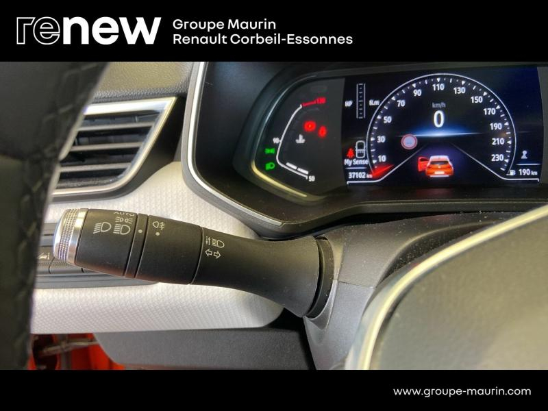 RENAULT Clio d’occasion à vendre à CORBEIL-ESSONNES chez GRAND GARAGE FERAY SAE (Photo 13)