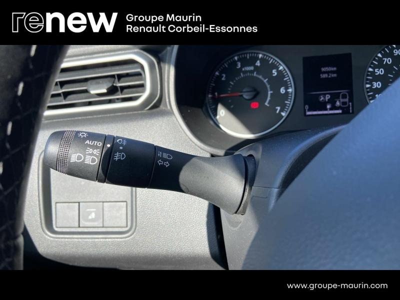 DACIA Duster d’occasion à vendre à CORBEIL-ESSONNES chez GRAND GARAGE FERAY SAE (Photo 19)