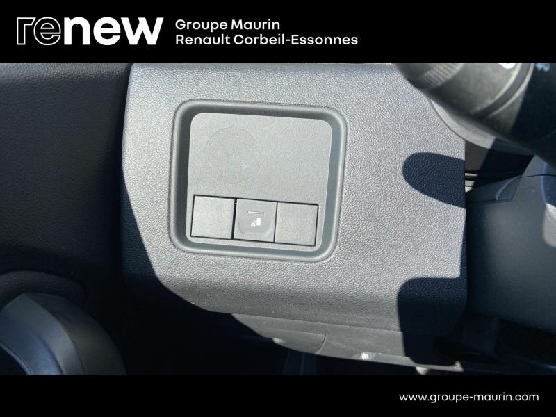 DACIA Duster d’occasion à vendre à CORBEIL-ESSONNES chez GRAND GARAGE FERAY SAE (Photo 20)