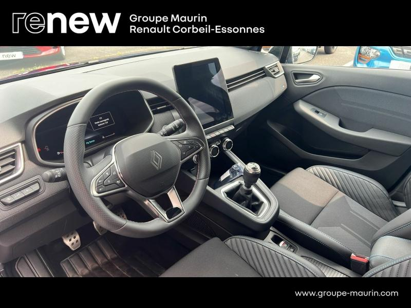 RENAULT Clio d’occasion à vendre à CORBEIL-ESSONNES chez GRAND GARAGE FERAY SAE (Photo 14)