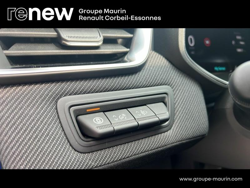 RENAULT Clio d’occasion à vendre à CORBEIL-ESSONNES chez GRAND GARAGE FERAY SAE (Photo 17)
