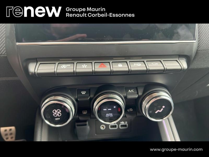 RENAULT Clio d’occasion à vendre à CORBEIL-ESSONNES chez GRAND GARAGE FERAY SAE (Photo 20)