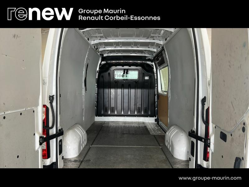 RENAULT Master Fg VUL d’occasion à vendre à CORBEIL-ESSONNES chez GRAND GARAGE FERAY SAE (Photo 10)