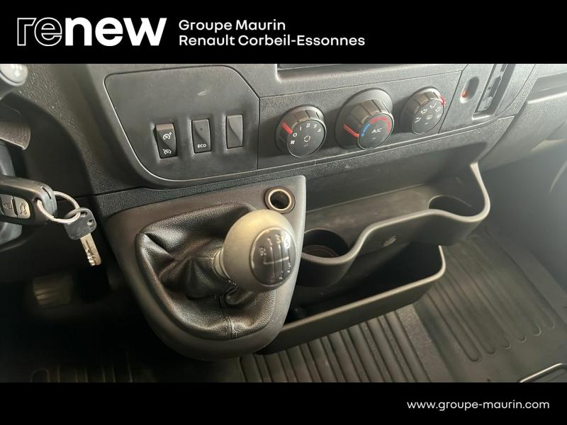 RENAULT Master Fg VUL d’occasion à vendre à CORBEIL-ESSONNES chez GRAND GARAGE FERAY SAE (Photo 15)