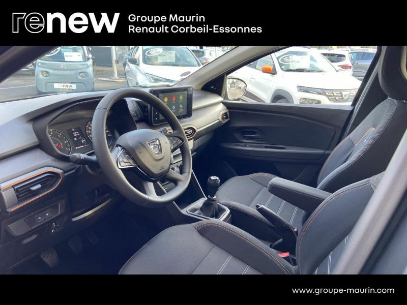 DACIA Sandero d’occasion à vendre à CORBEIL-ESSONNES chez GRAND GARAGE FERAY SAE (Photo 9)