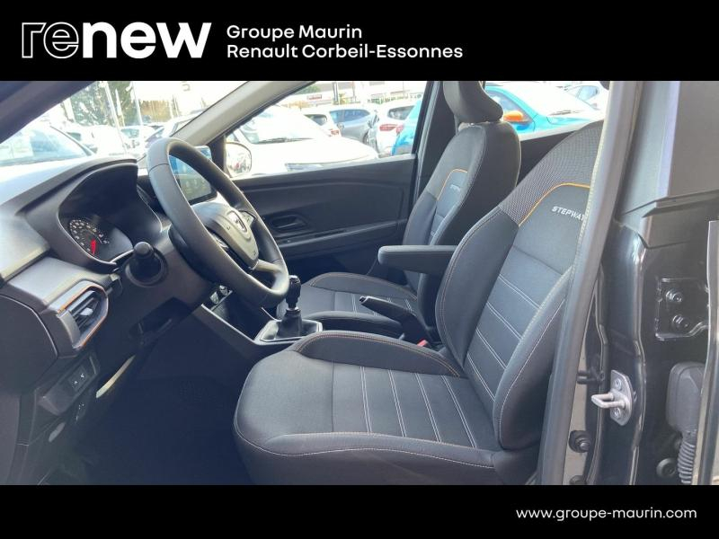 DACIA Sandero d’occasion à vendre à CORBEIL-ESSONNES chez GRAND GARAGE FERAY SAE (Photo 10)