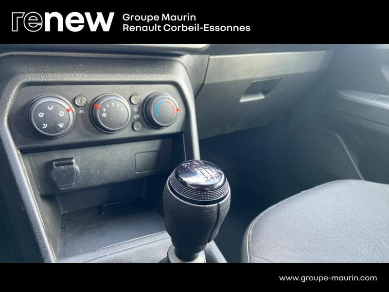 DACIA Sandero d’occasion à vendre à CORBEIL-ESSONNES chez GRAND GARAGE FERAY SAE (Photo 15)