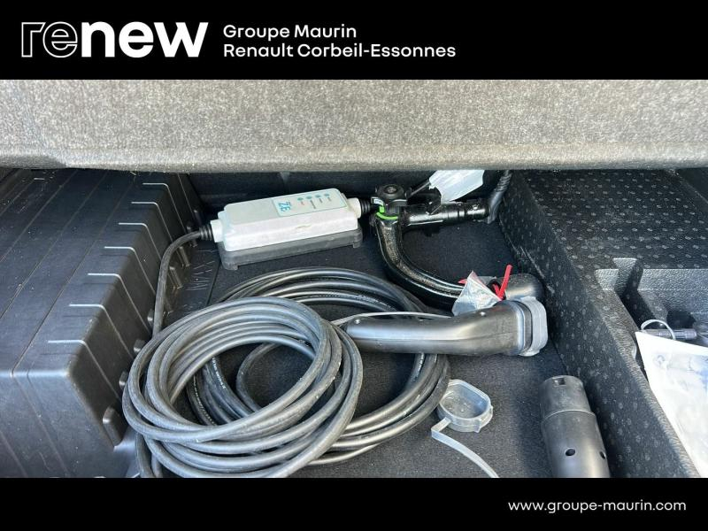 RENAULT Captur d’occasion à vendre à CORBEIL-ESSONNES chez GRAND GARAGE FERAY SAE (Photo 11)