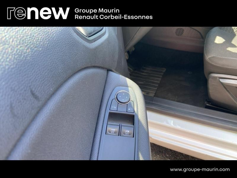 RENAULT Clio Sté VUL d’occasion à vendre à CORBEIL-ESSONNES chez GRAND GARAGE FERAY SAE (Photo 18)