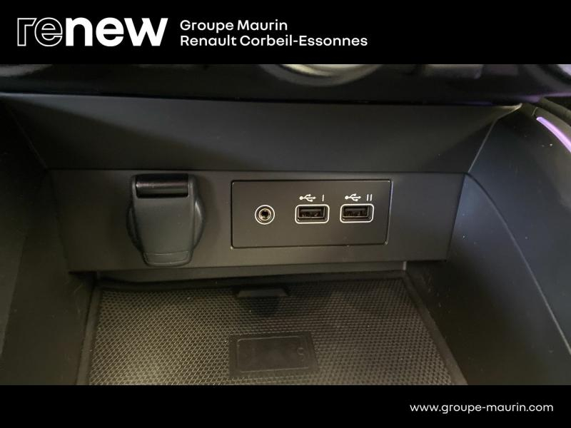 RENAULT Clio d’occasion à vendre à CORBEIL-ESSONNES chez GRAND GARAGE FERAY SAE (Photo 14)