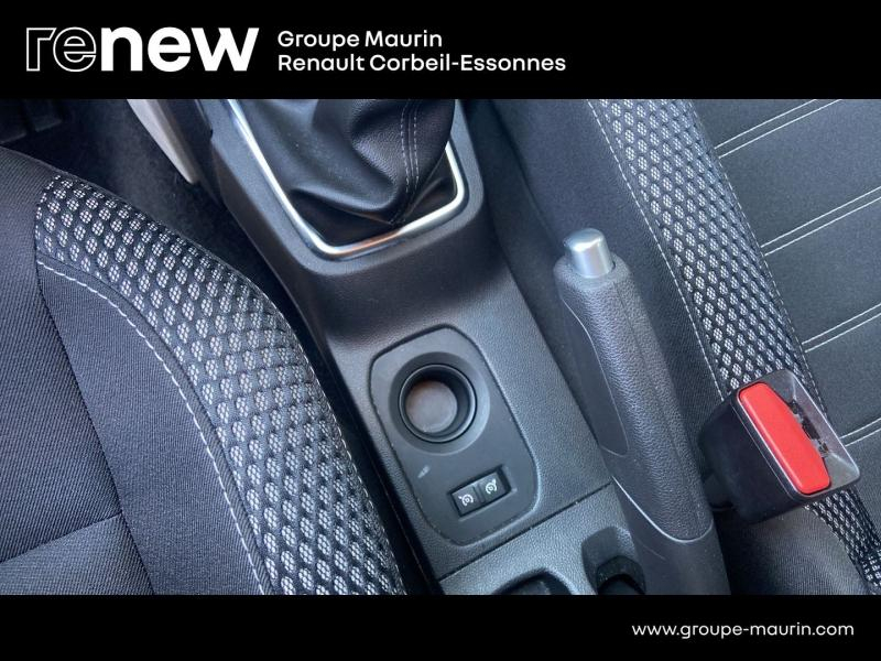 DACIA Duster d’occasion à vendre à CORBEIL-ESSONNES chez GRAND GARAGE FERAY SAE (Photo 18)