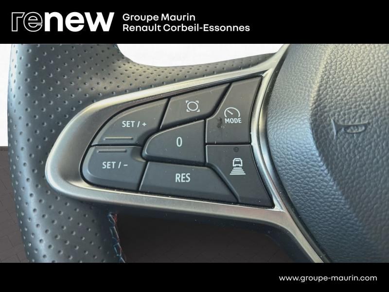 RENAULT Captur d’occasion à vendre à CORBEIL-ESSONNES chez GRAND GARAGE FERAY SAE (Photo 15)