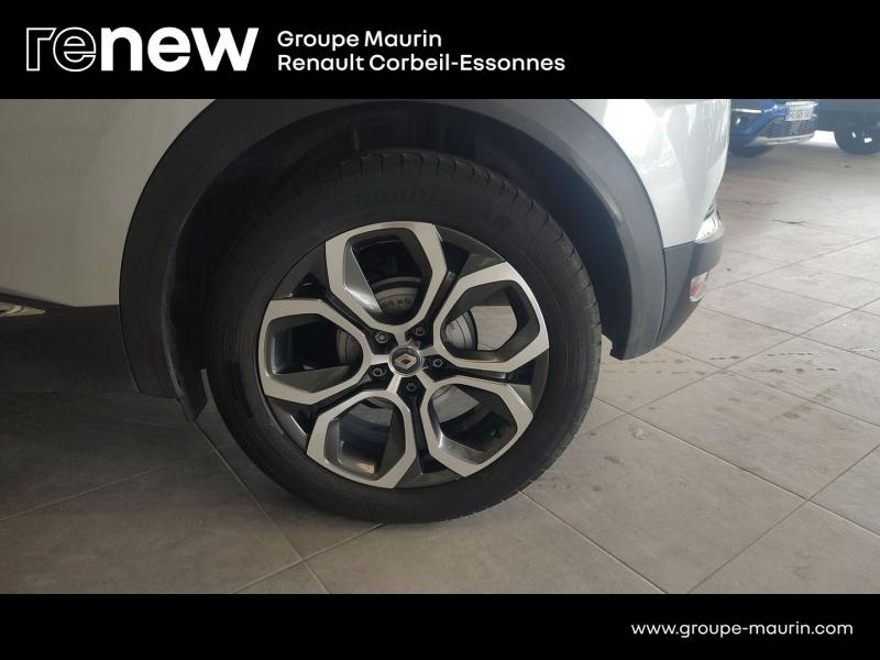RENAULT Captur d’occasion à vendre à CORBEIL-ESSONNES chez GRAND GARAGE FERAY SAE (Photo 9)