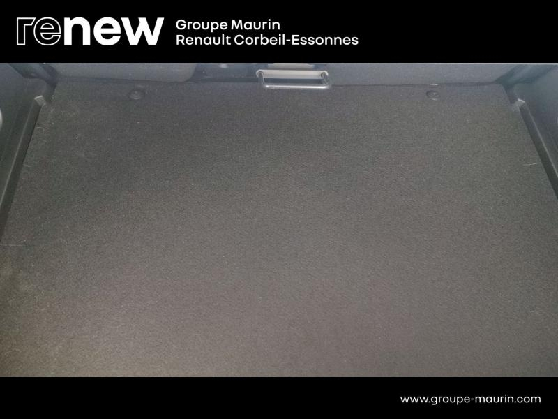RENAULT Captur d’occasion à vendre à CORBEIL-ESSONNES chez GRAND GARAGE FERAY SAE (Photo 12)