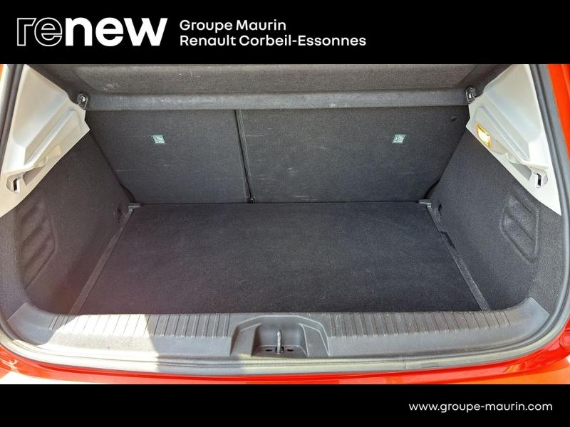RENAULT Clio d’occasion à vendre à CORBEIL-ESSONNES chez GRAND GARAGE FERAY SAE (Photo 12)