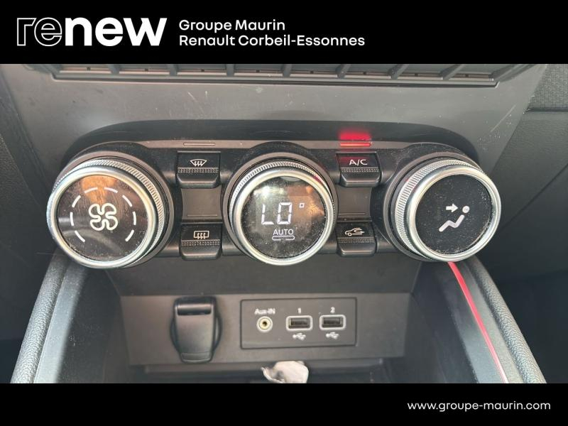 RENAULT Clio d’occasion à vendre à CORBEIL-ESSONNES chez GRAND GARAGE FERAY SAE (Photo 18)