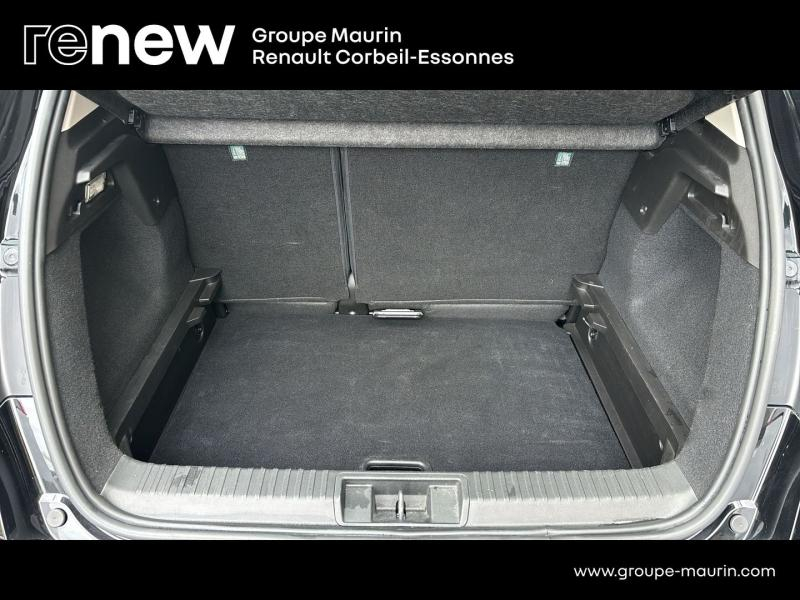 RENAULT Captur d’occasion à vendre à CORBEIL-ESSONNES chez GRAND GARAGE FERAY SAE (Photo 12)