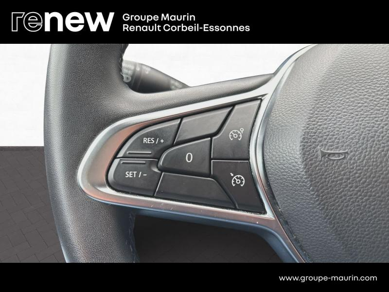 RENAULT Captur d’occasion à vendre à CORBEIL-ESSONNES chez GRAND GARAGE FERAY SAE (Photo 16)