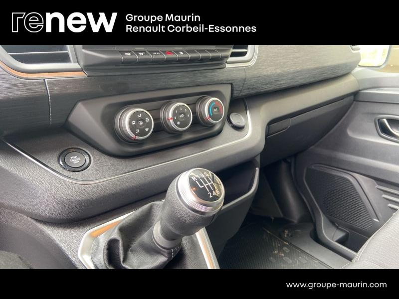 NISSAN Primastar Combi d’occasion à vendre à CORBEIL-ESSONNES chez GRAND GARAGE FERAY SAE (Photo 18)