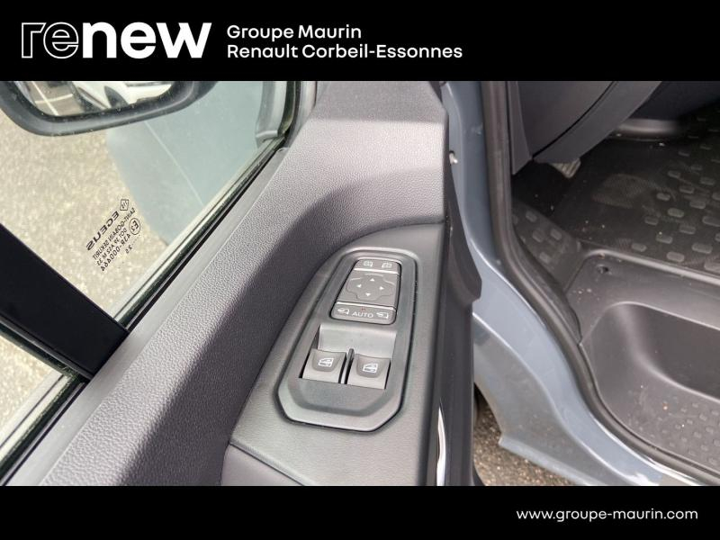 NISSAN Primastar Combi d’occasion à vendre à CORBEIL-ESSONNES chez GRAND GARAGE FERAY SAE (Photo 19)