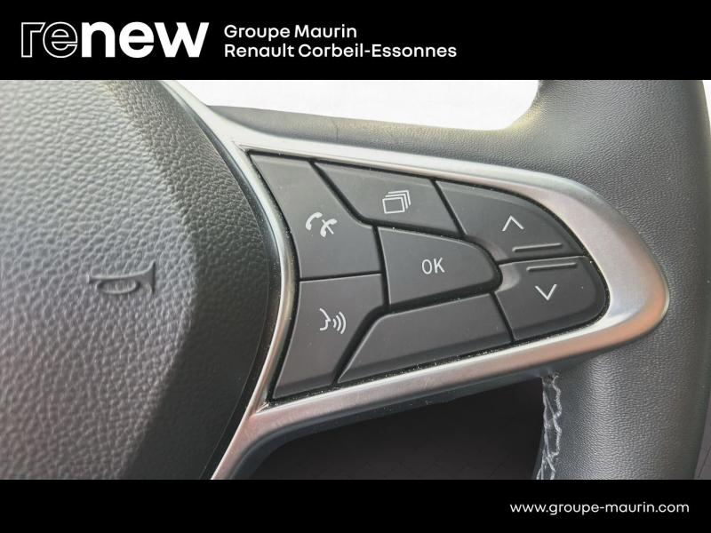 RENAULT Clio d’occasion à vendre à CORBEIL-ESSONNES chez GRAND GARAGE FERAY SAE (Photo 16)