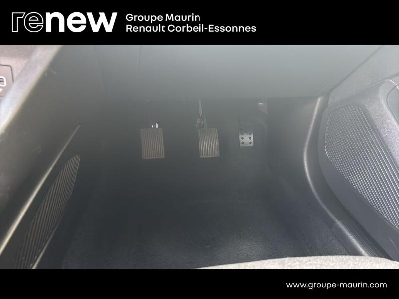 RENAULT Clio d’occasion à vendre à CORBEIL-ESSONNES chez GRAND GARAGE FERAY SAE (Photo 18)