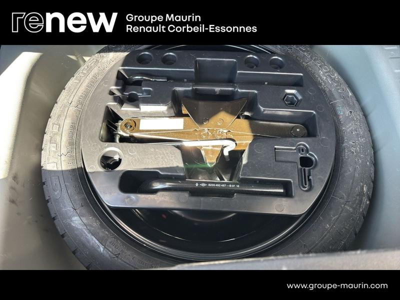 RENAULT Captur d’occasion à vendre à CORBEIL-ESSONNES chez GRAND GARAGE FERAY SAE (Photo 15)
