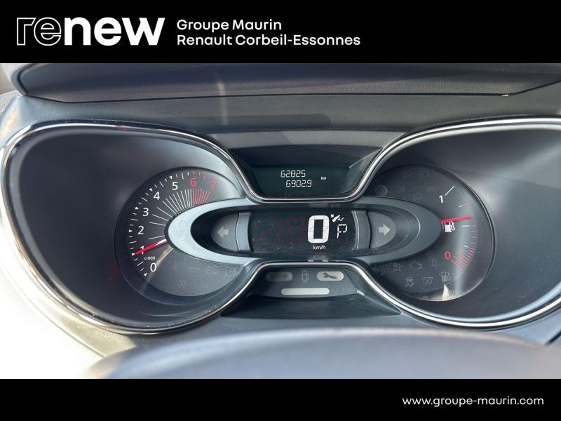 RENAULT Captur d’occasion à vendre à CORBEIL-ESSONNES chez GRAND GARAGE FERAY SAE (Photo 19)
