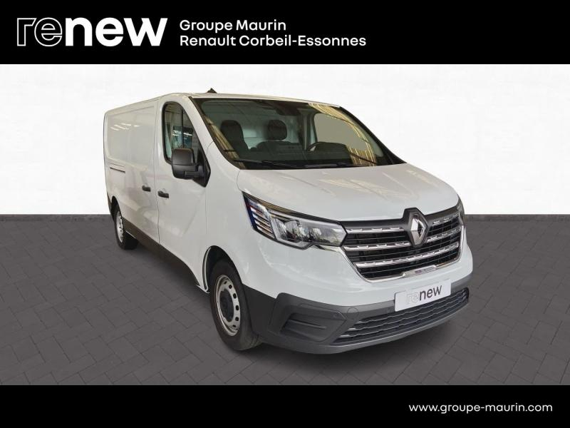 RENAULT Trafic Fg VUL d’occasion à vendre à CORBEIL-ESSONNES chez GRAND GARAGE FERAY SAE (Photo 5)