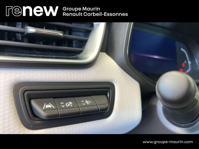 RENAULT Clio d’occasion à vendre à CORBEIL-ESSONNES chez GRAND GARAGE FERAY SAE (Photo 14)