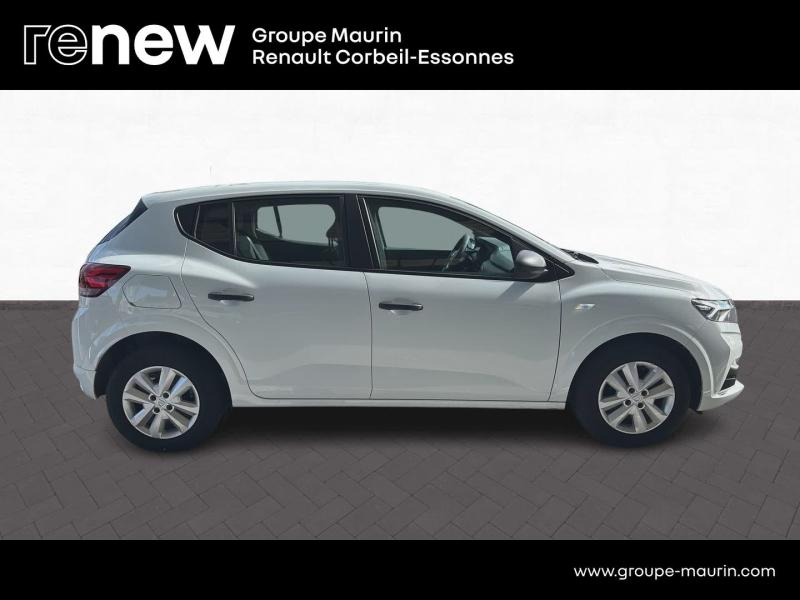 DACIA Sandero d’occasion à vendre à CORBEIL-ESSONNES chez GRAND GARAGE FERAY SAE (Photo 6)