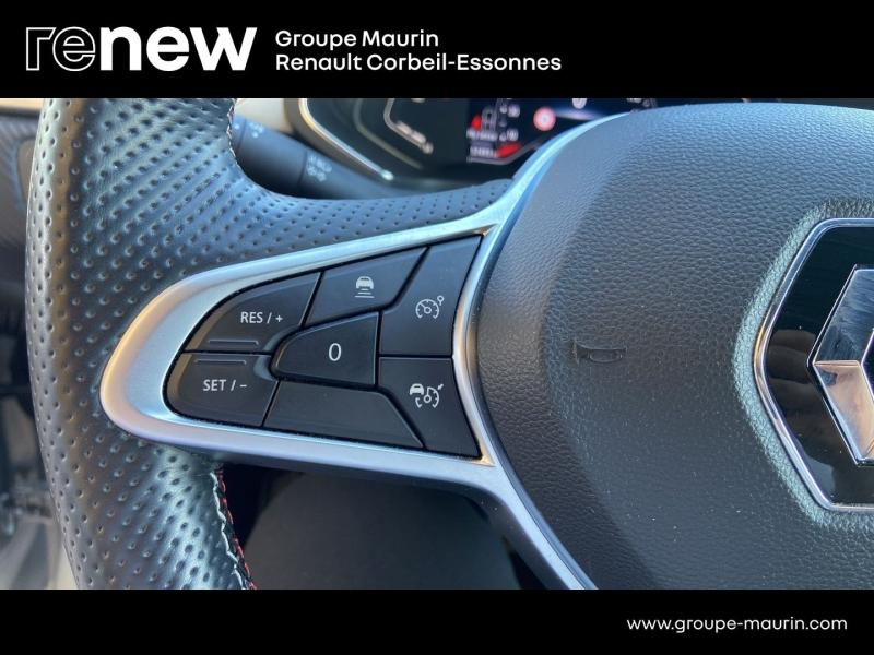 RENAULT Captur d’occasion à vendre à CORBEIL-ESSONNES chez GRAND GARAGE FERAY SAE (Photo 16)
