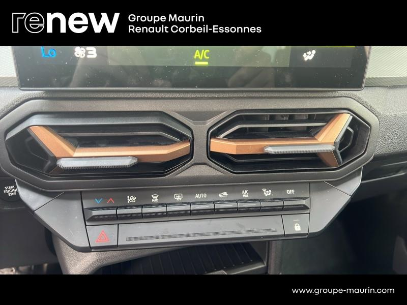 DACIA Duster d’occasion à vendre à CORBEIL-ESSONNES chez GRAND GARAGE FERAY SAE (Photo 15)