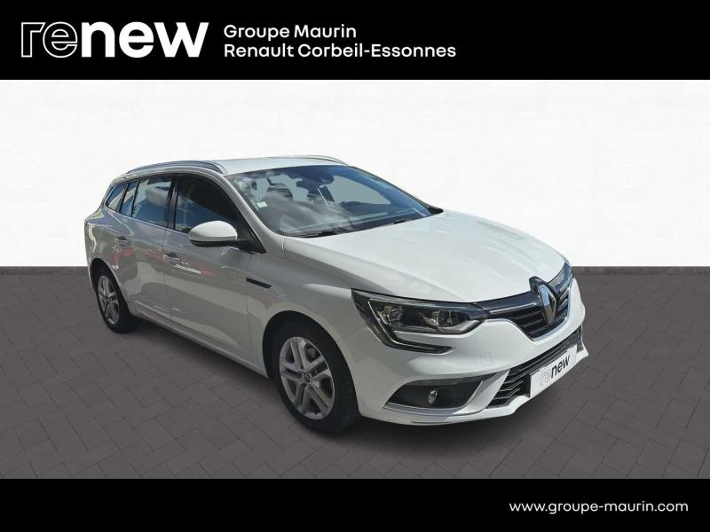RENAULT Megane Estate d’occasion à vendre à CORBEIL-ESSONNES chez GRAND GARAGE FERAY SAE (Photo 7)