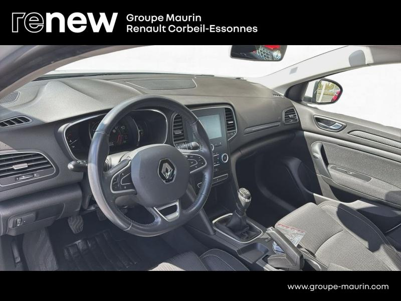 RENAULT Megane Estate d’occasion à vendre à CORBEIL-ESSONNES chez GRAND GARAGE FERAY SAE (Photo 11)