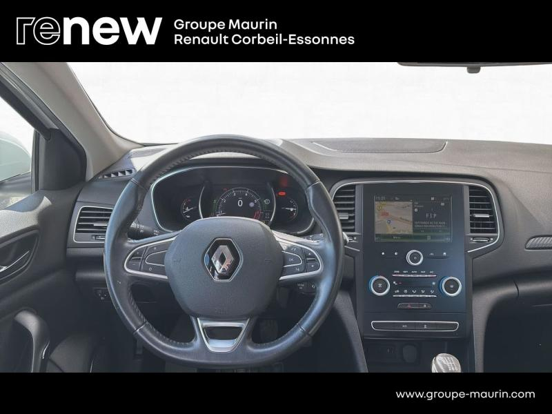 RENAULT Megane Estate d’occasion à vendre à CORBEIL-ESSONNES chez GRAND GARAGE FERAY SAE (Photo 14)