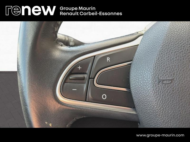 RENAULT Megane Estate d’occasion à vendre à CORBEIL-ESSONNES chez GRAND GARAGE FERAY SAE (Photo 16)