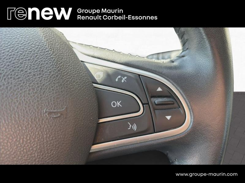 RENAULT Megane Estate d’occasion à vendre à CORBEIL-ESSONNES chez GRAND GARAGE FERAY SAE (Photo 17)