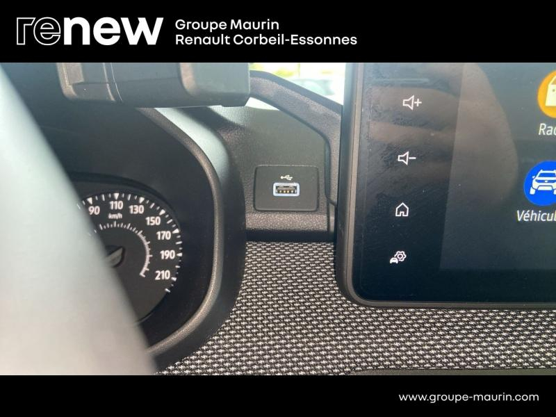 DACIA Sandero d’occasion à vendre à CORBEIL-ESSONNES chez GRAND GARAGE FERAY SAE (Photo 18)