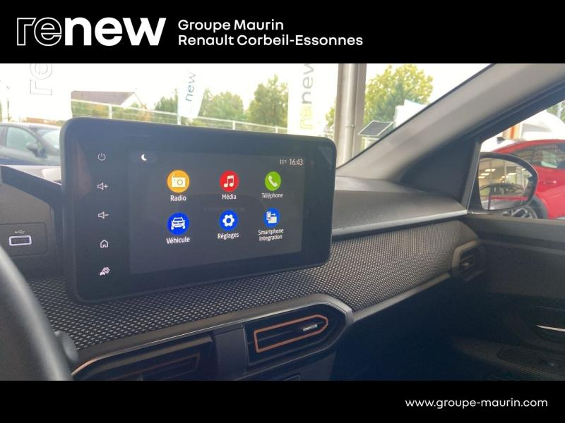 DACIA Sandero d’occasion à vendre à CORBEIL-ESSONNES chez GRAND GARAGE FERAY SAE (Photo 19)
