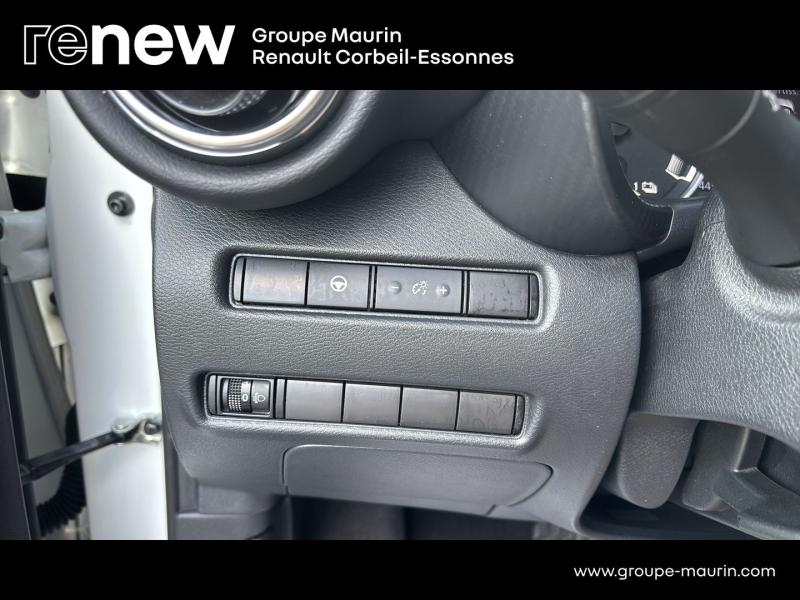 NISSAN Juke d’occasion à vendre à CORBEIL-ESSONNES chez GRAND GARAGE FERAY SAE (Photo 17)