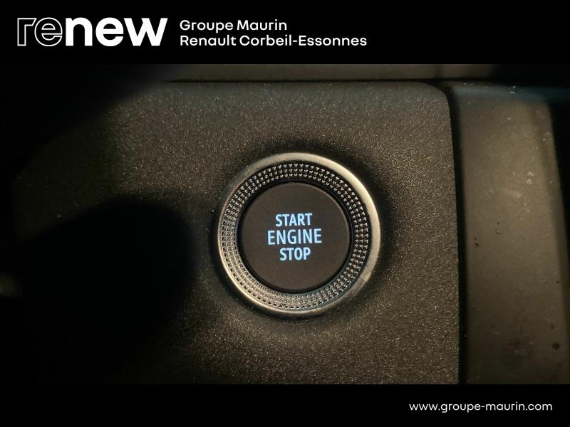 RENAULT Captur d’occasion à vendre à CORBEIL-ESSONNES chez GRAND GARAGE FERAY SAE (Photo 17)