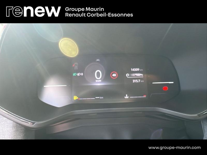 RENAULT Clio d’occasion à vendre à CORBEIL-ESSONNES chez GRAND GARAGE FERAY SAE (Photo 15)