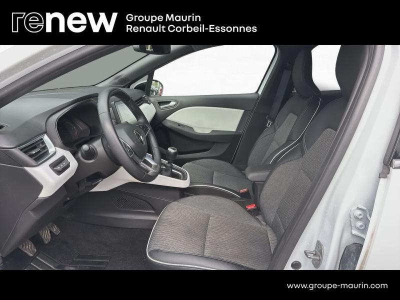 RENAULT Clio d’occasion à vendre à CORBEIL-ESSONNES chez GRAND GARAGE FERAY SAE (Photo 11)