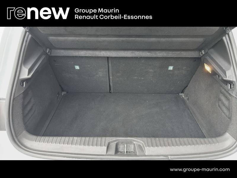 RENAULT Clio d’occasion à vendre à CORBEIL-ESSONNES chez GRAND GARAGE FERAY SAE (Photo 15)